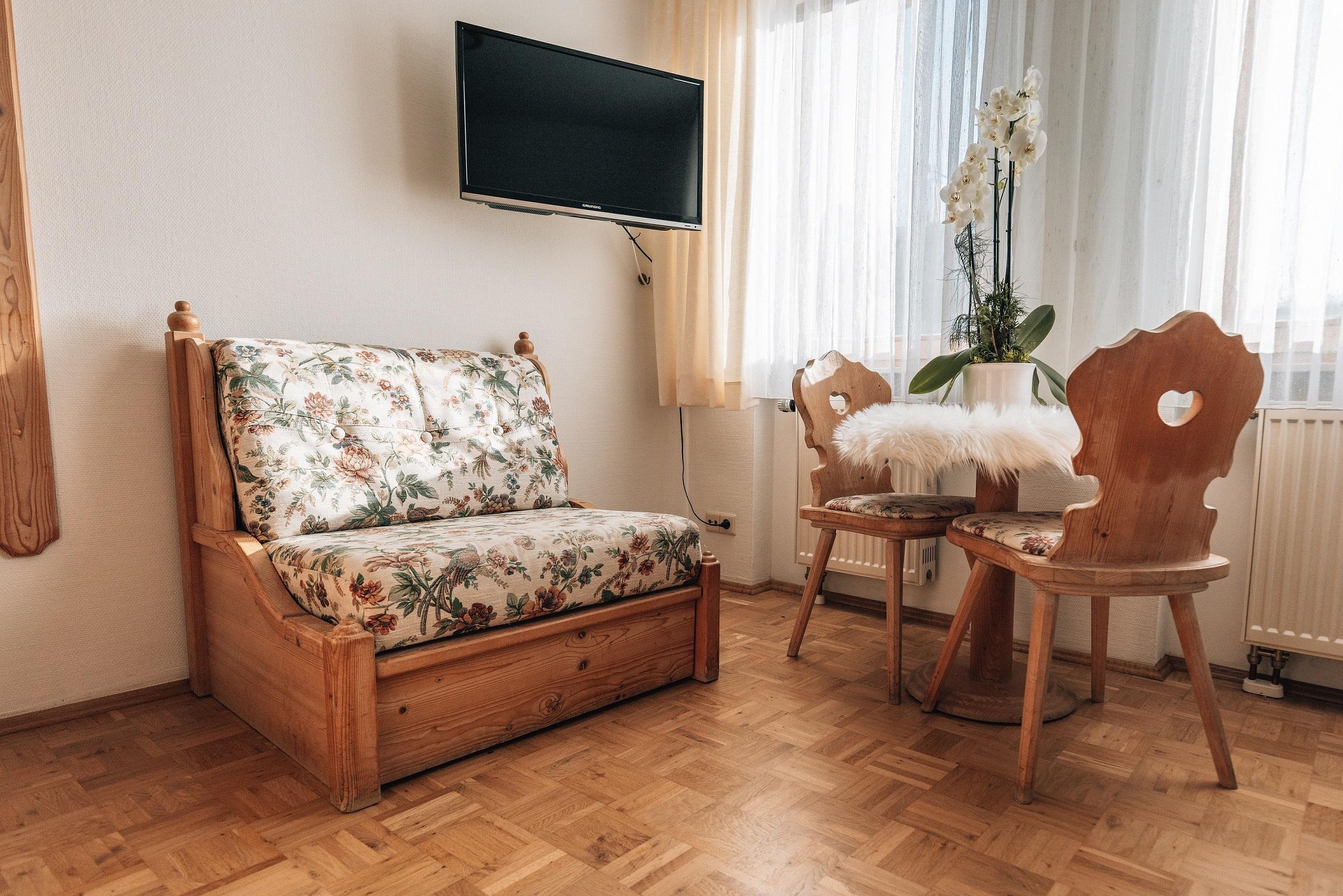 Hotel Krone Tauberrettersheim Екстер'єр фото
